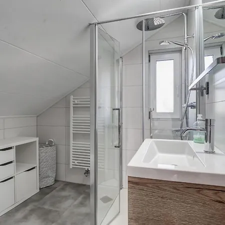 Feriehus De Strandloper - Aan Zee
